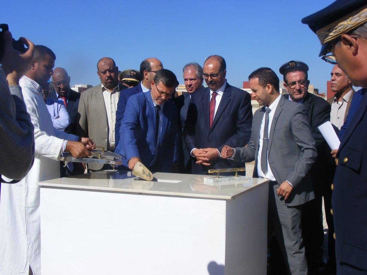 القاعة المغطاة الجديدة عامل الإقليم يدشن انطلاقة الأشغال