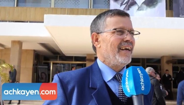 السيمو :أخنوش وضَع حدًّا لأوزين والكُرة غا جلدة منفوخة بالريح