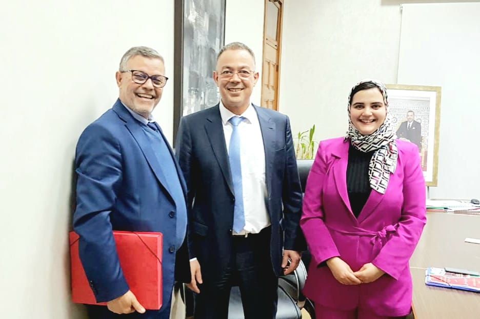 لقجع يضعُ الترتيبات الأخيرة لإنشاء أكاديمية لكرة القدم بالقصر الكبير