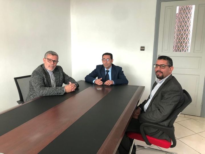 اجتماع رئيس المجلس مع المدير العام للوكالة المستقلة لتوزيع الماء و الكهرباء
