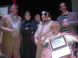 تكريم الأستاذ المختار الناصري محطة وفاء واحتفاء بالفن التشكيلي بالقصر الكبير
