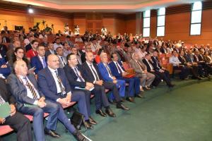 حضور رئيس المجلس الجماعي أشغال الحوار الوطني حول الإسكان والتعمير بطنجة